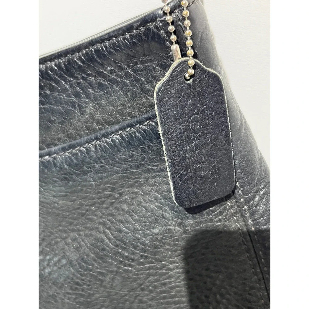 Coach Black Pebbled Leather Crossbody Bag Silver Hardware Vintage Messenger